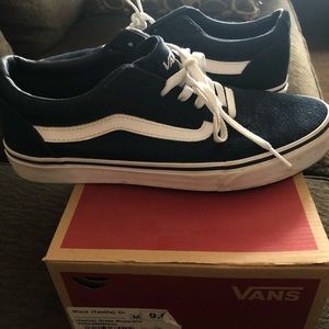 Unisex Blue & White Vans.